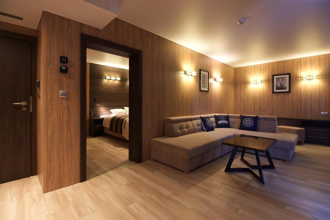 Hotel Aparton *